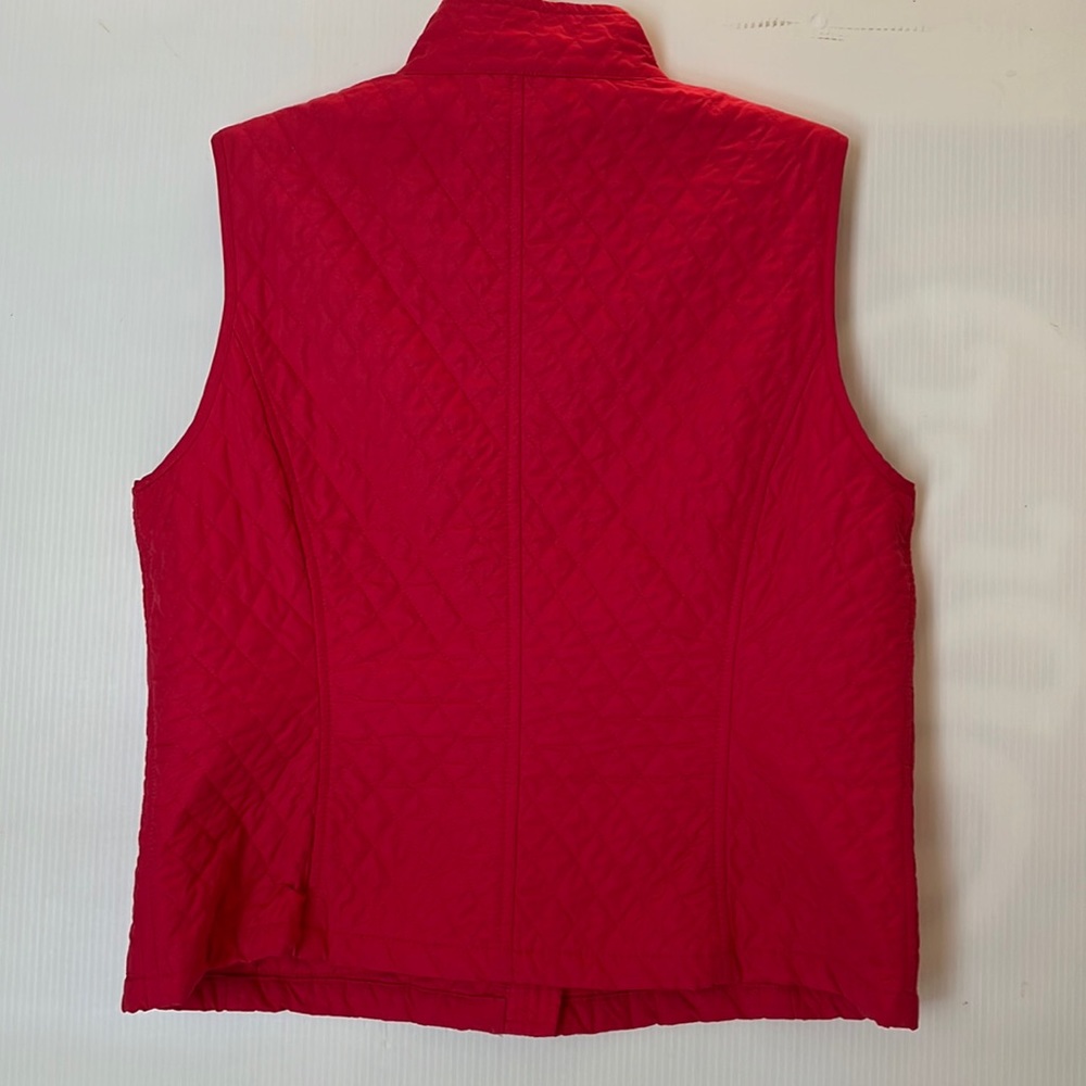 Women’s Quilted Vest Size PM - Picture 7 of 11